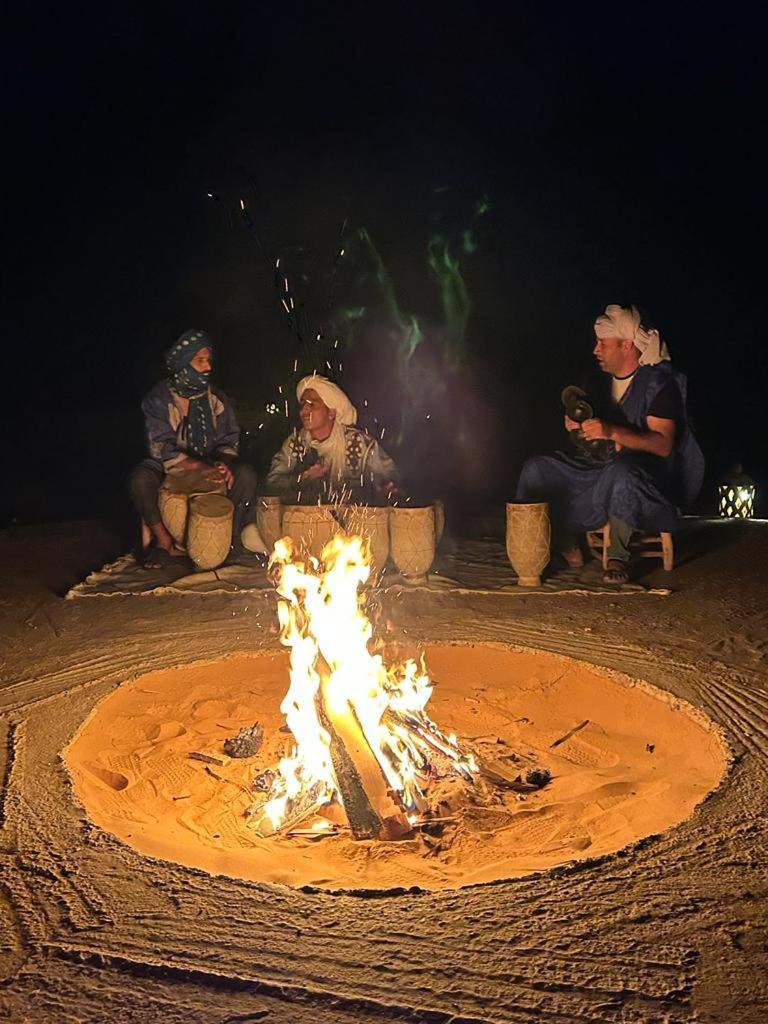 Tatooine Stars Camp Hotel Merzouga Eksteriør billede